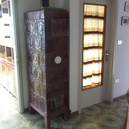 Casa Vacanze A Romeno Dış mekan fotoğraf