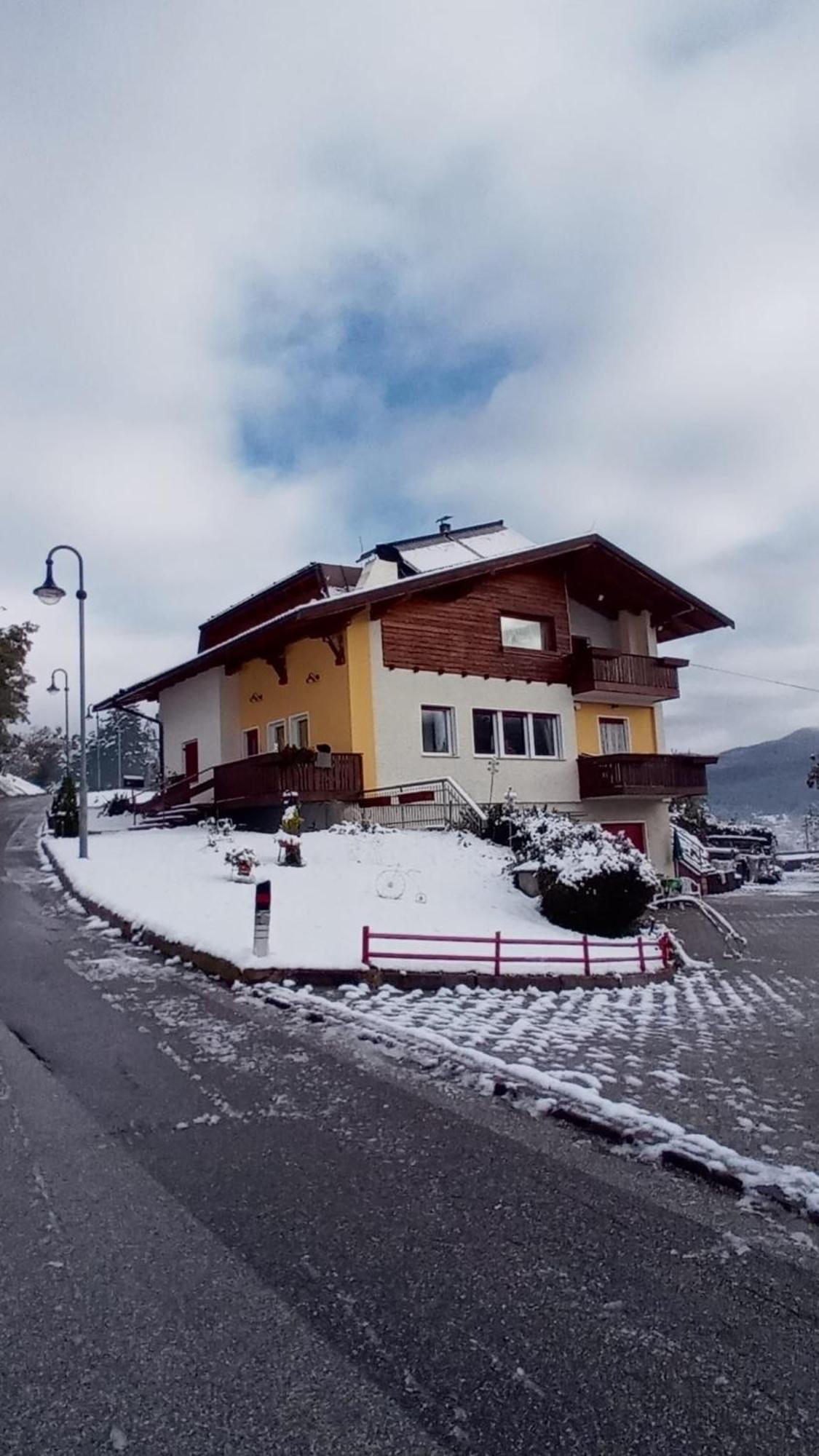 Casa Vacanze A Romeno Dış mekan fotoğraf